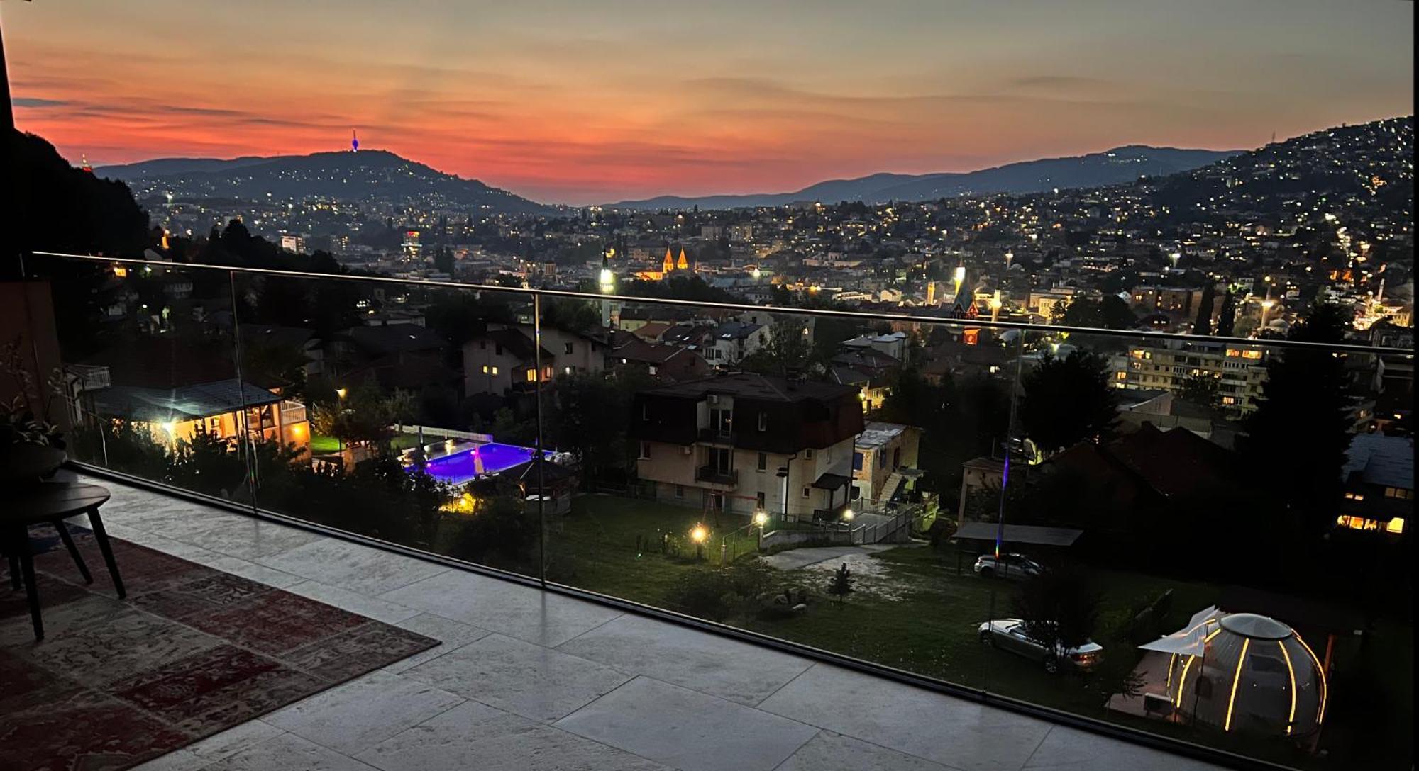 شقة The Penthouse سراييفو المظهر الخارجي الصورة